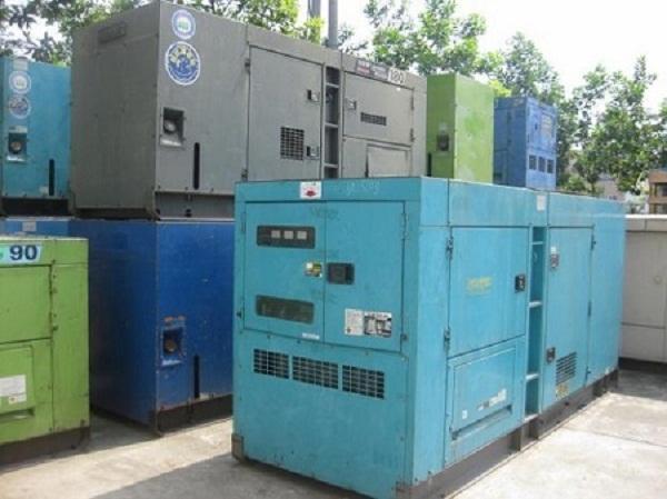mau máy phát điện tại kho