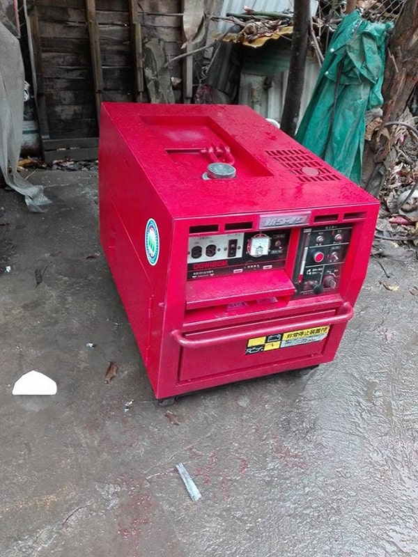 máy phát điện chạy dầu 10kw